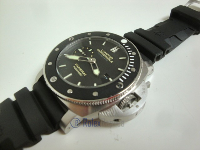 Panerai replica luminor submersible 1950 amagnetic 3days automatic titanio 47mm PAM01389 imitazione - immagine 7