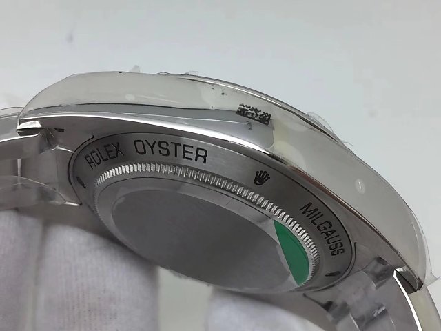 REPLICA ROLEX MILGAUSS 116400GV 904L STEEL CASE WITH SUPER CLONE 3131 MOVEMENT - immagine 6