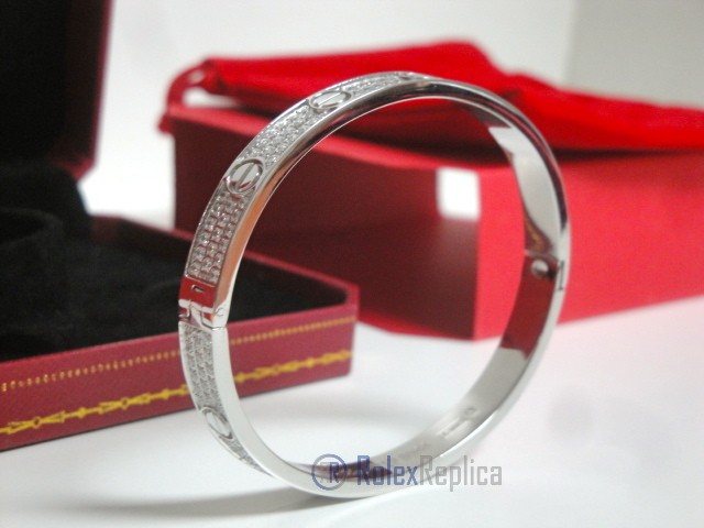 Cartier replica gioiello bracciale love white gold pavè diamond